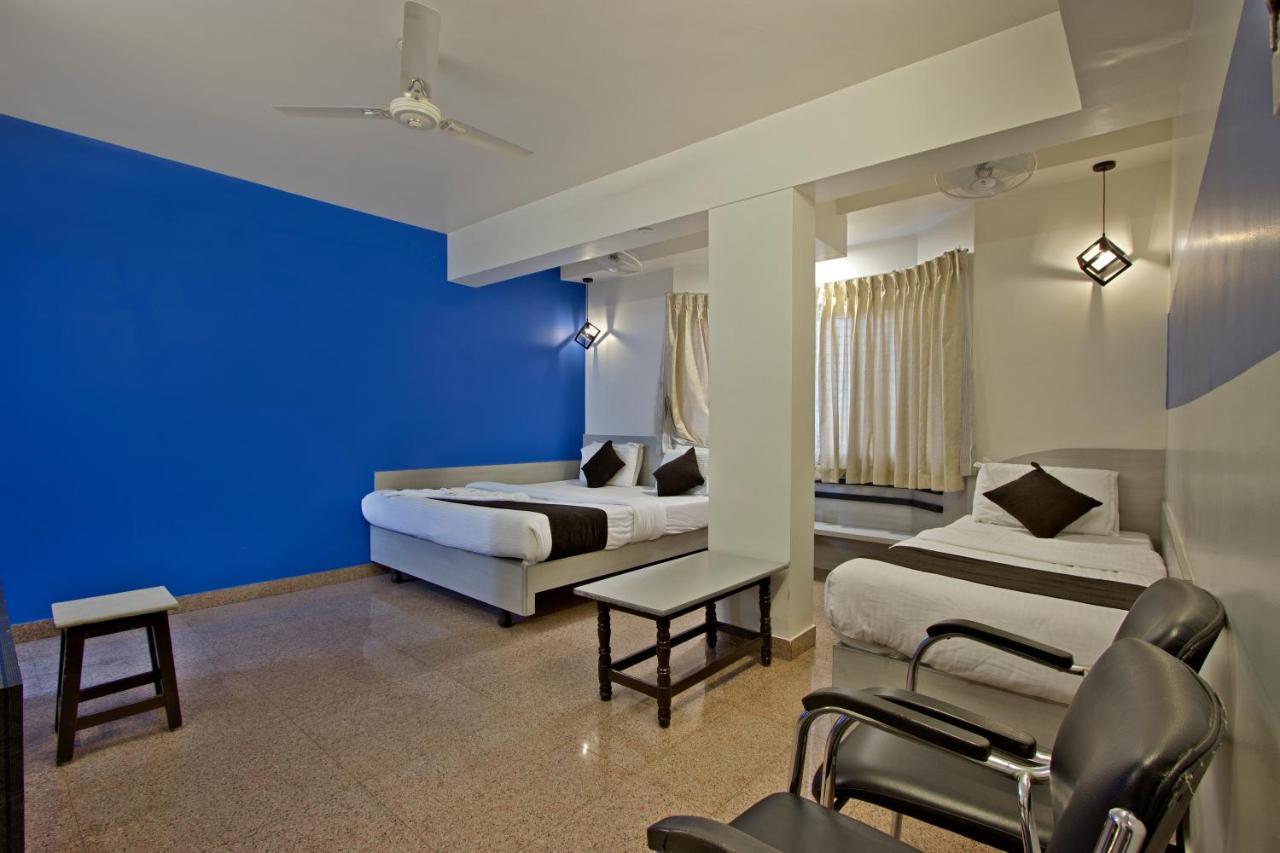 Mannars Residency Villa Мисор Екстериор снимка